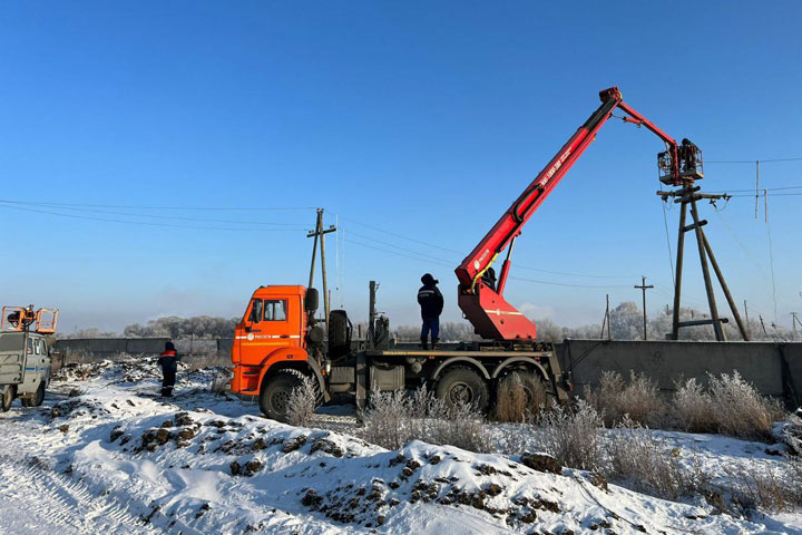 «Хакасэнерго» строит в Усть-Абаканском районе 5-километровую резервную ЛЭП