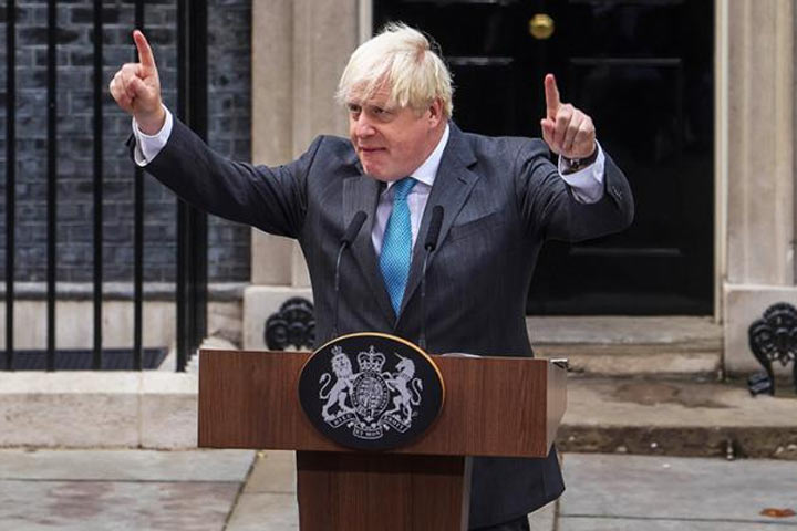 «Сбитому летчику» Борису Джонсону вновь прочат премьерство в Британии