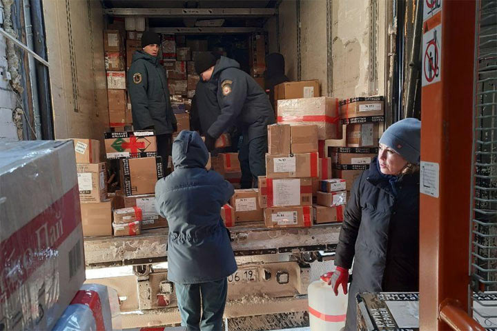 20 тонн гуманитарной помощи из Хакасии доставлено бойцам СВО