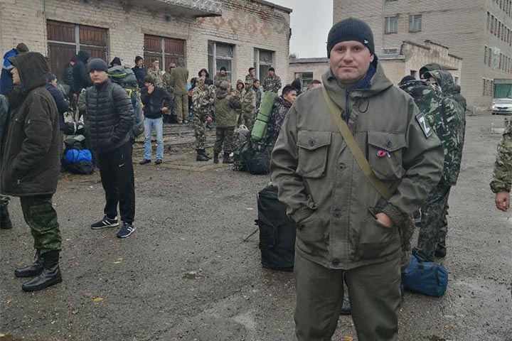 Александра Пащенко вернули в расположение воинской части 