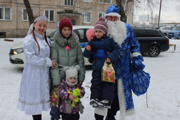 В Саяногорске проходит акция «Полицейский Дед Мороз»