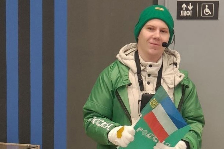 Студент ХГУ стал гидом-экскурсоводом на Международной выставке-форуме «Россия»