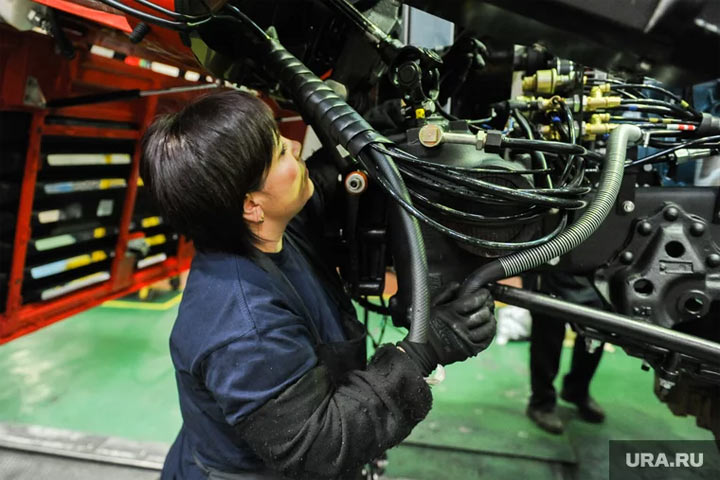 Завод Hyundai возобновил работу в России спустя 2 года