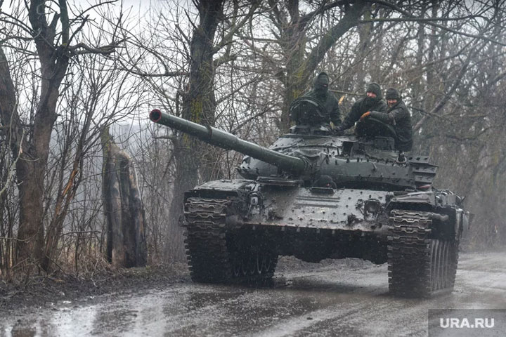 ВСУ попали в танковую засаду ВС РФ около Купянска: карта СВО на 12 января