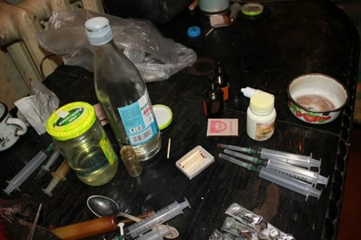 Опийный наркопритон ликвидировали в столице Хакасии