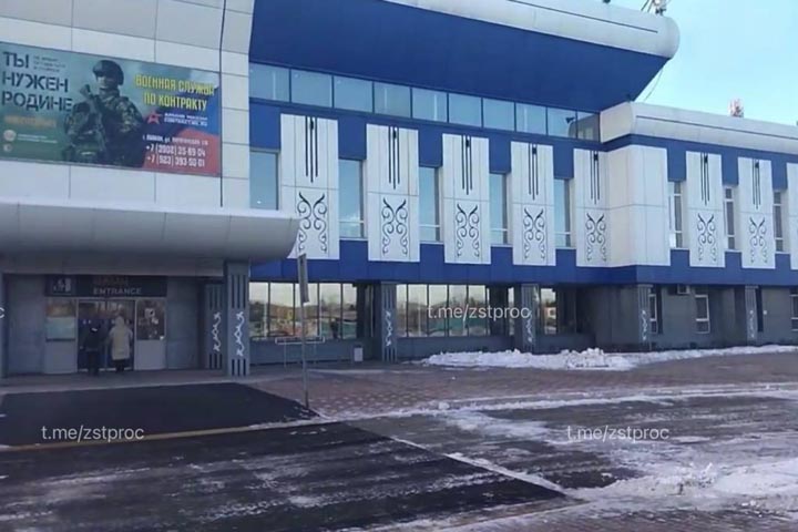 В Хакасии житель Черногорска осужден за нападение на полицейского в аэропорту