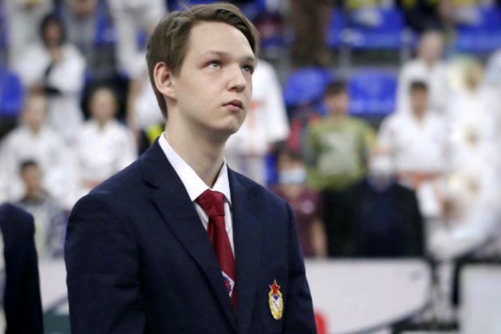 Павел Ремнев из Хакасии стал самым молодым судьей по дзюдо в Сибири
