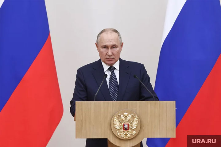 Путин успокоил россиян, которые боятся летать