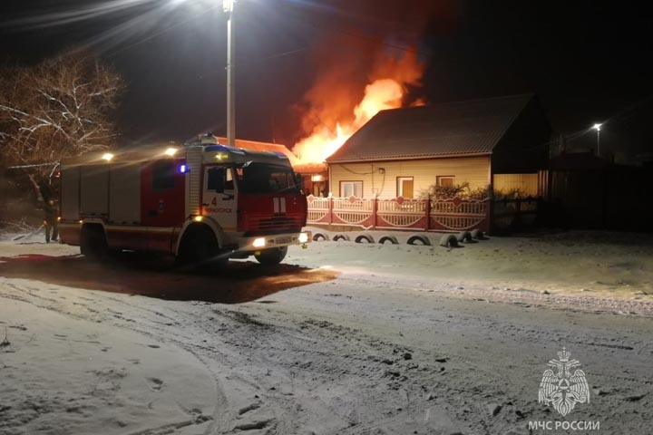 В Хакасии два пожара возникли из-за проводки 