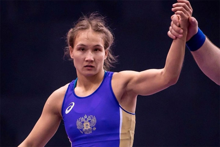 Спортсменка из Хакасии выступит на чемпионате Европы по женской борьбе