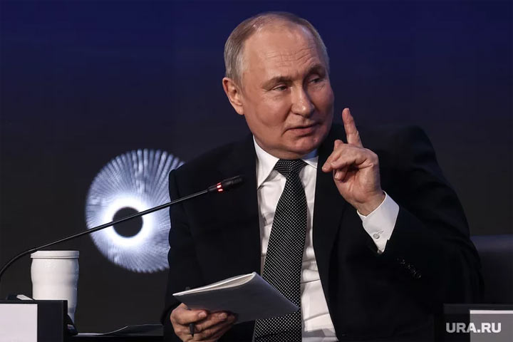 Путин в День защитника Отечества назвал важнейшие ценности России