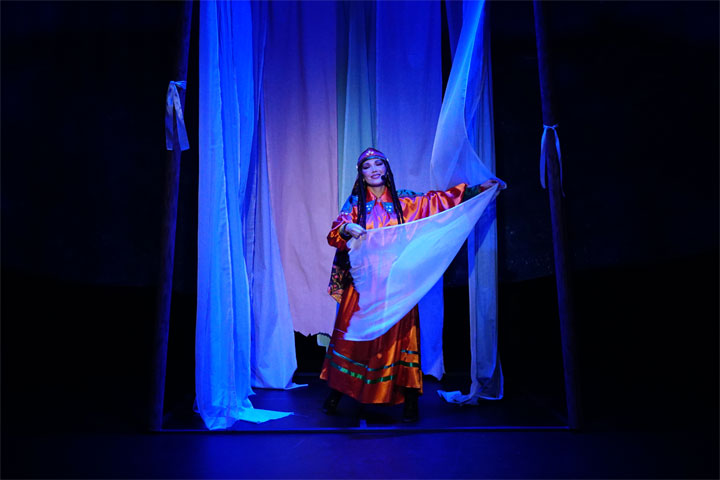В Хакасии покажут спектакли о красоте, нежности и силе любви