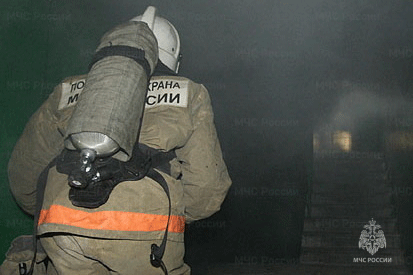 В Хакасии горели здания, автомобиль и гараж
