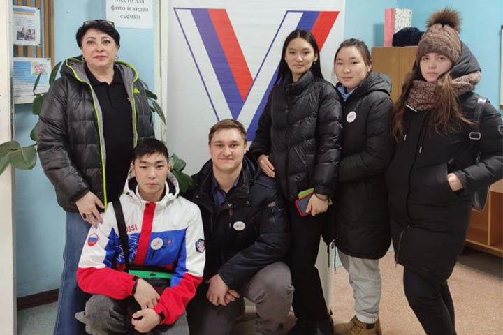 Голоса молодых: студенты СТЭМИ проявляют активность на выборах