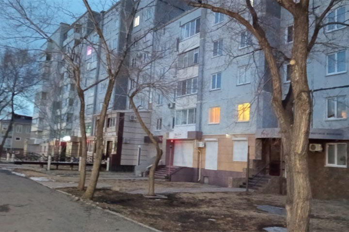 В Саяногорске женщина брала деньги за липовую аренду квартиры