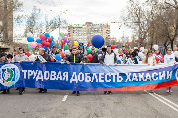 Роструд заранее предупреждает о шестидневной рабочей неделе