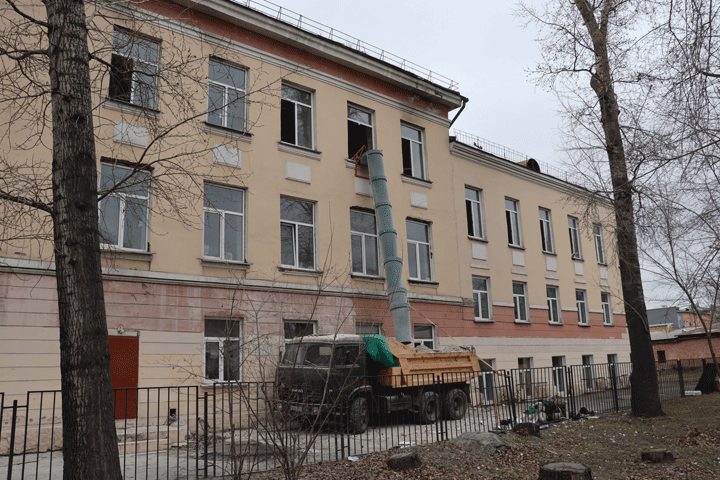 В столице Хакасии приступили к капитальному ремонты 30-й школы