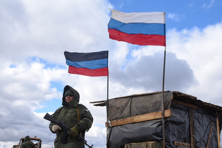 Спецназ РФ захватил националистов, пытавших российских военных