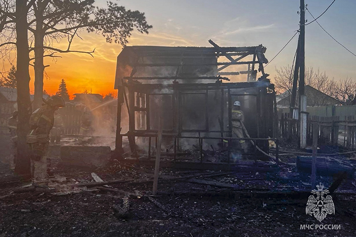 Горячая суббота: в Хакасии за сутки потушили 15 пожаров