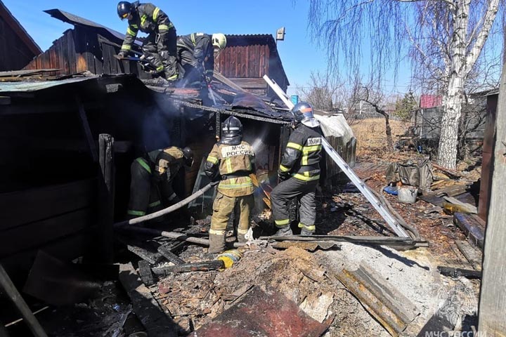 В Абакане и Черногорске горели общежития 