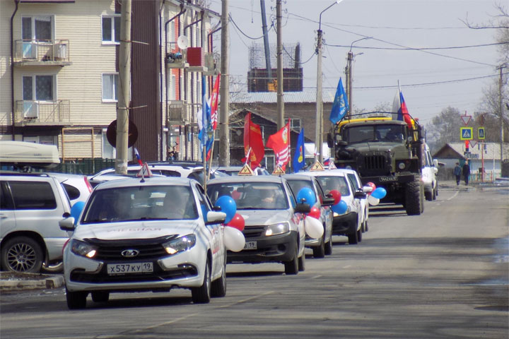 Аскизский район встретил автопробег, посвященный Победе в Великой Отечественной войне