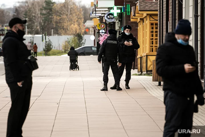 В Красноярске задержали 135 мигрантов