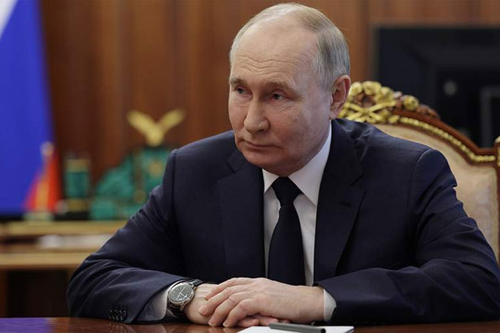 Путин назначил врио губернаторов пяти регионов РФ