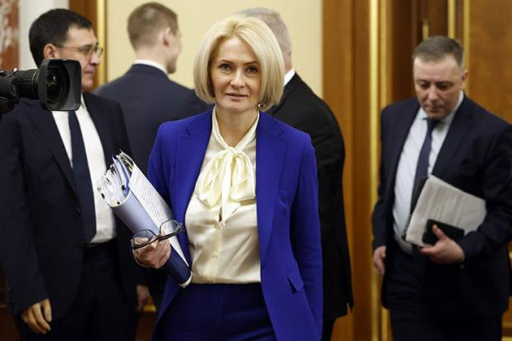 Мандат вместо портфеля: Виктория Абрамченко, экс-вице-премьер, и после отставки останется на виду