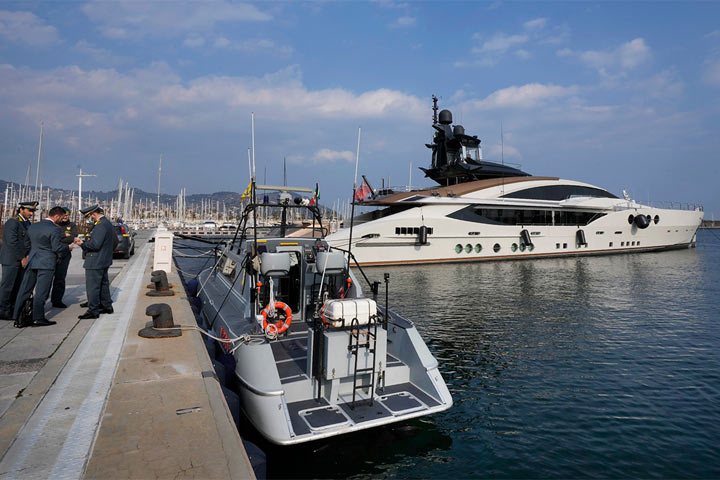В Италии арестовали российскую яхту стоимостью почти 3,5 млн евро