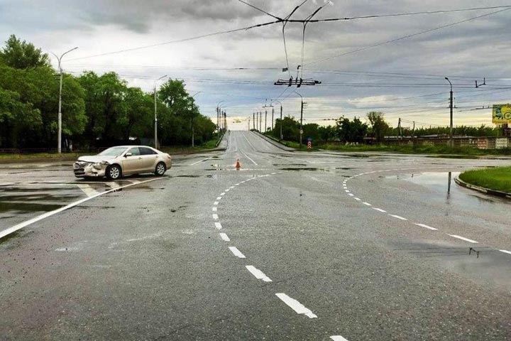 Неправильный съезд с аяновского кольца привел к травмированию пассажирки