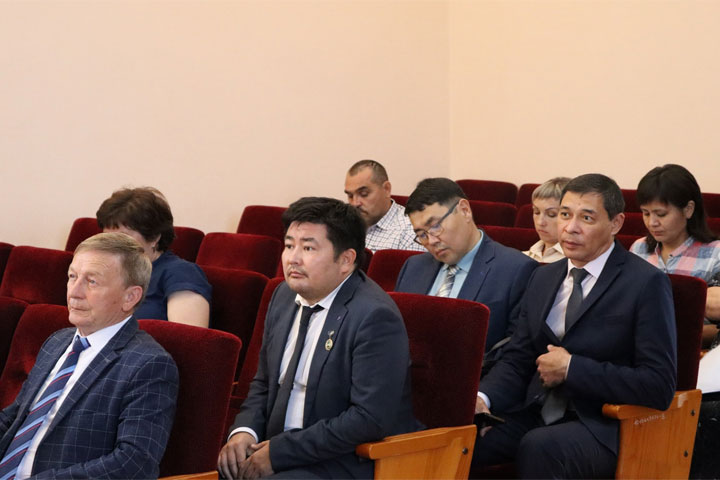 В Аскизском районе депутаты обсудили важные вопросы