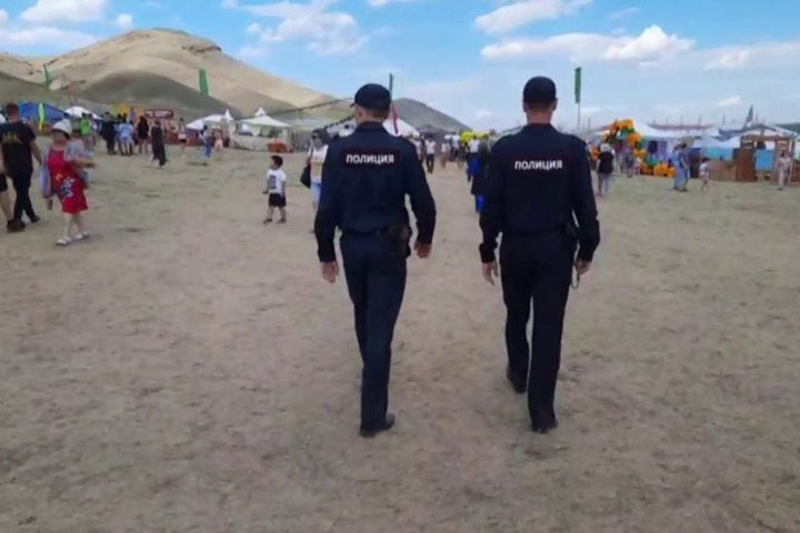 Полицейские обеспечат охрану на празднике Тун Пайрам в Хакасии
