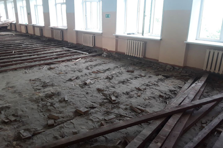 В Очурской школе кипят ремонтные работы