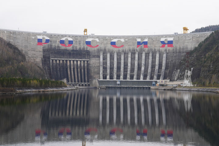 Неизвестную историю создания гидроэнергетики России исследовал ученый ХГУ