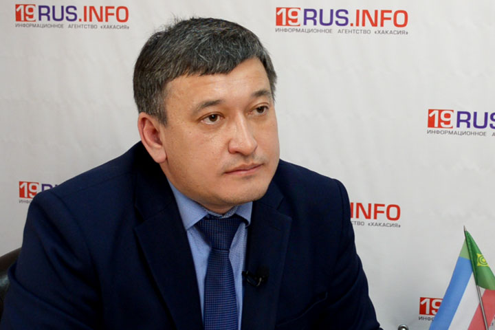 Игорь Тугужеков: В Хакасии сложилась критическая ситуация с исполнением бюджета