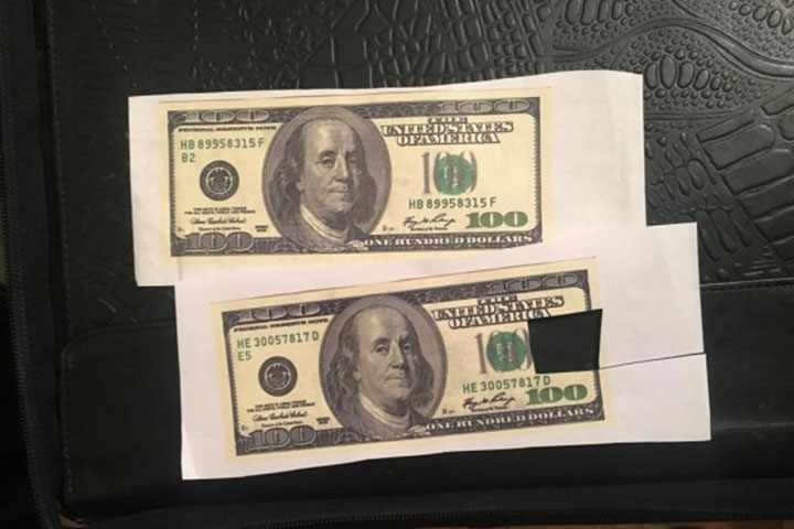 В Хакасии найдены 2 фальшивые банкноты в $100