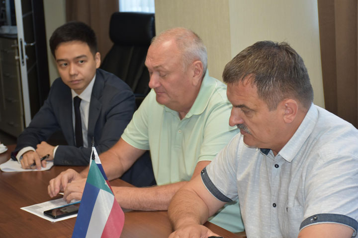 Агробизнес Узбекистана заинтересовался сельхозземлями Хакасии