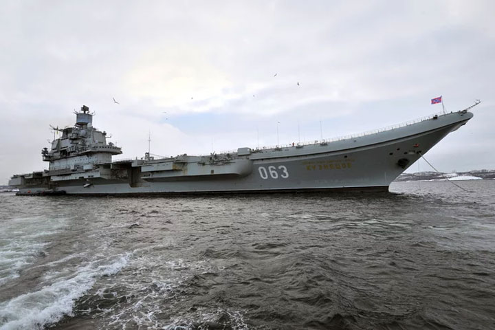 ФСБ пресекла попытку теракта на крейсере «Адмирал Кузнецов»