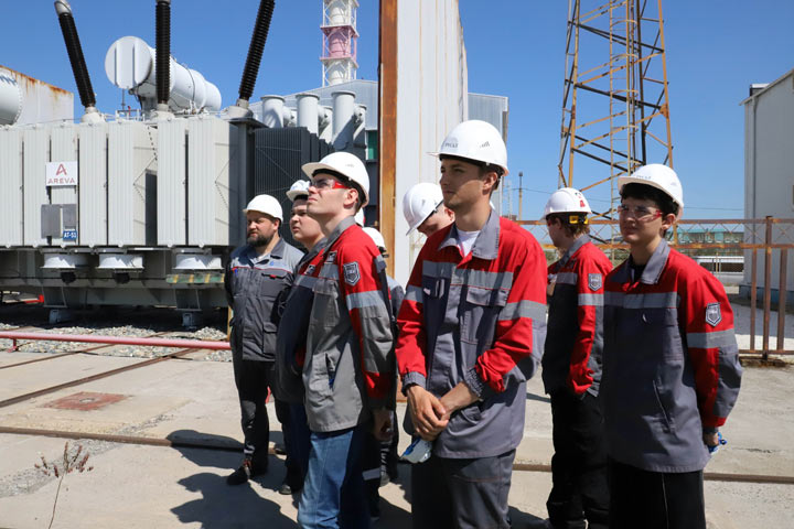 В Саяногорске создадут Центр подготовки студентов по металлургическим профессиям