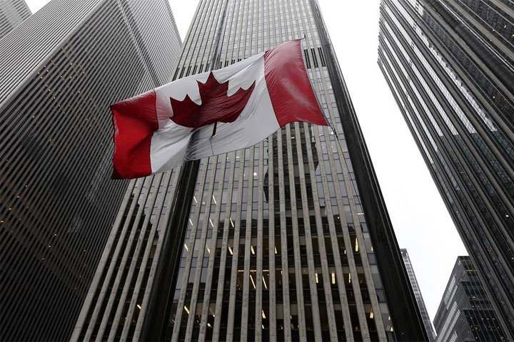 Канада ввела санкции против Потанина, Вексельберга, Шамалова, Михельсона