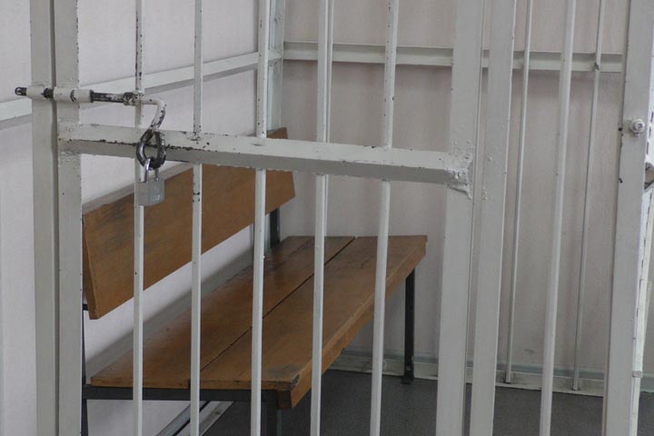 В Хакасии задержали сбытчицу наркотиков