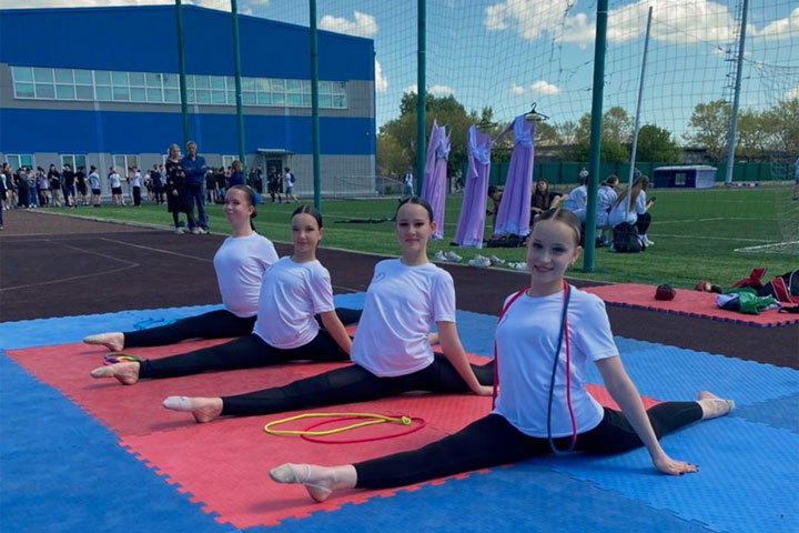 Федерация эстетической гимнастики пригласила жителей Хакасии на «Спортивную пятницу»