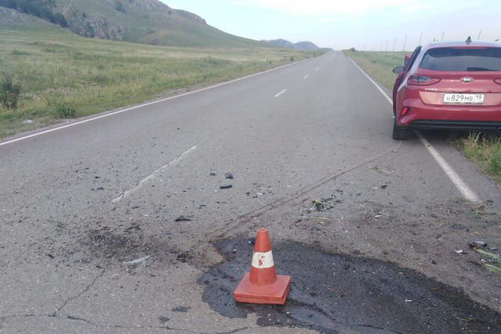 Доказано: в страшном ДТП на дороге в Хакасии водитель не объезжал ямы