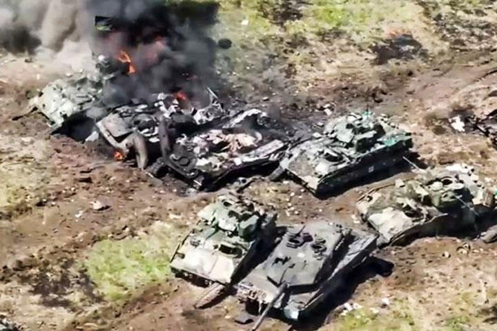 Танковое кладбище Зеленского растет: 44 сгоревших «Леопарда» и «Абрамса»
