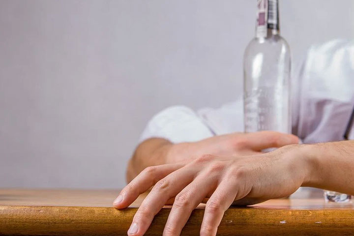 В Хакасии за три месяца от алкоголя умерли 12 человек