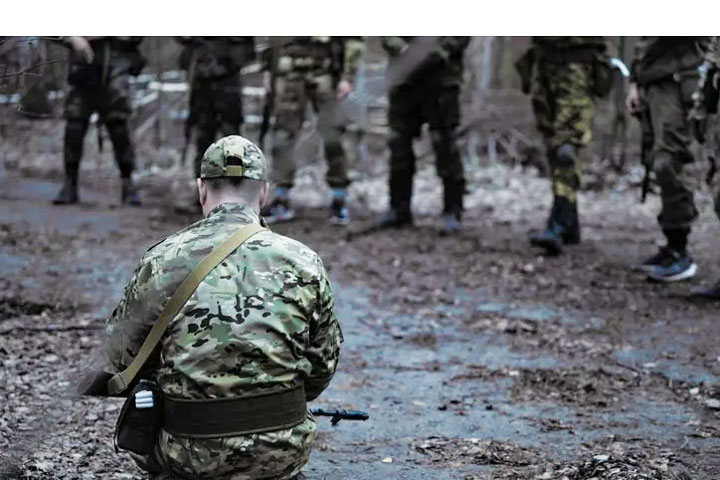 На Родину вернулись российские военнослужащие, взятые в плен в Курской области