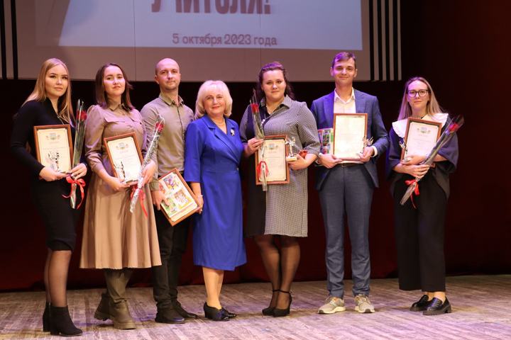 В Абакане в девятый раз стартует конкурс молодых педагогов «Вдохновение»