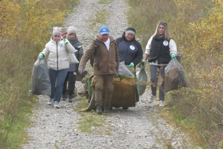 В форме квеста провели «День реки» металлурги Саяногорска