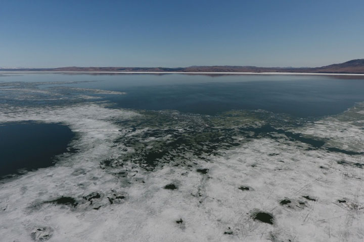 Лед в Хакасии разрушается