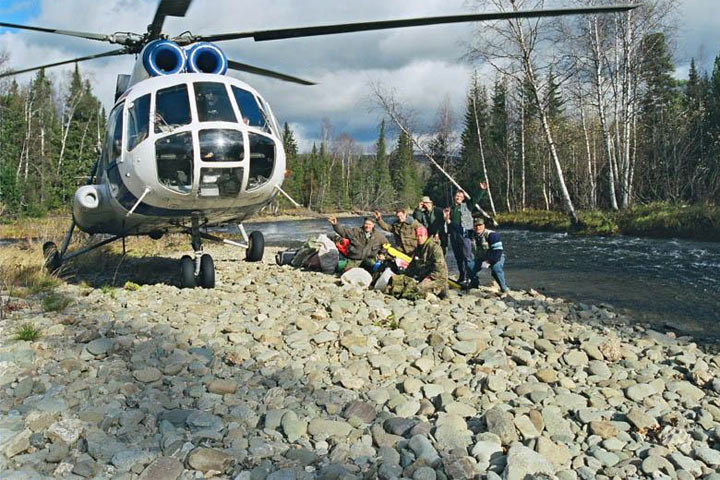 Сотрудник таштыпской полиции участвовал в поимке браконьера-варяга на реке Малый Абакан